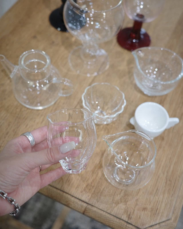 Suzuran glass